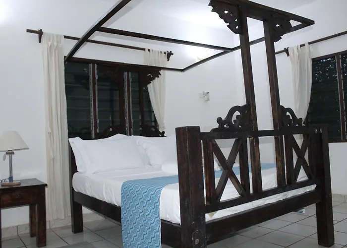 Precious Holiday Homes Diani Beach